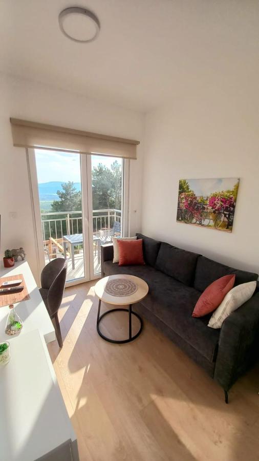Cozy Apartments With Pool And Splendid Seaview Kavač Buitenkant foto